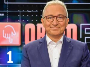 Read more about the article <span>FULMINAT</span> RTVE cancel·la l"Obrim Fil' de Xavier Sardà a La 1